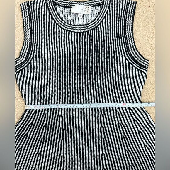 J.O.A. Los Angeles Knitted Fit & Flare Black White Knee Length Dress Sz M EUC - Picture 10 of 15